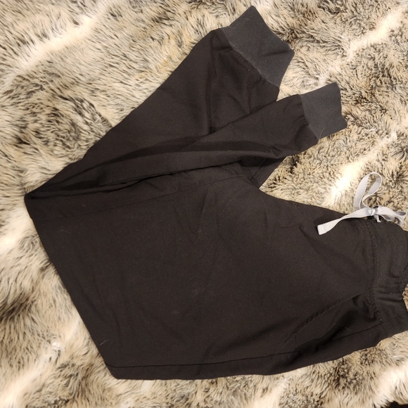 Small FIGS jogger scrub pants black - Picture 5 of 6